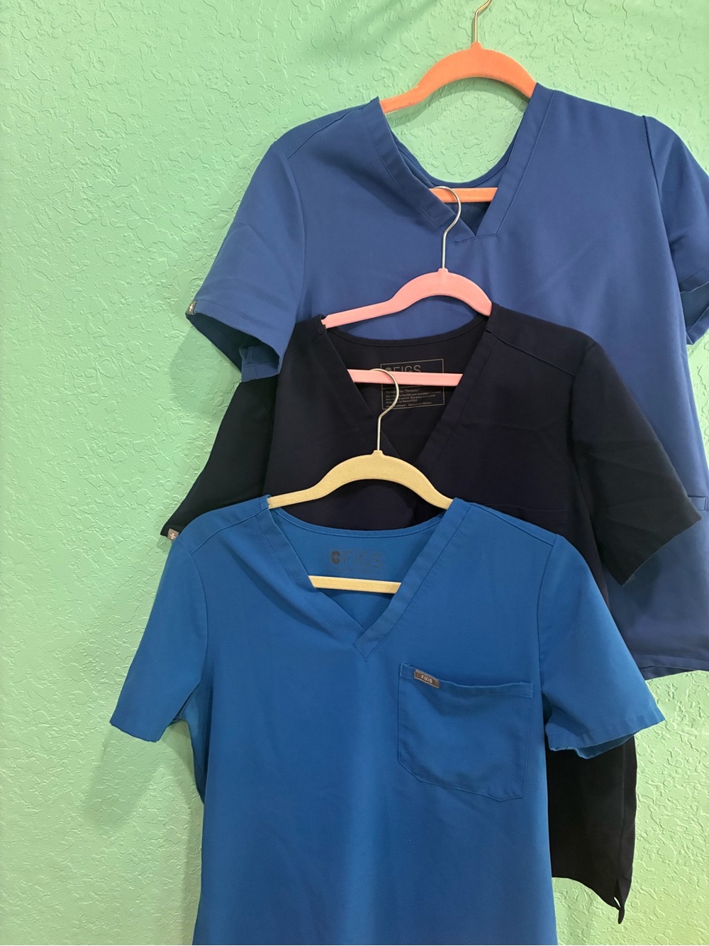 Figs V-Neck Scrub Tops Navy Blue S bundle uniform nurse doctor medical